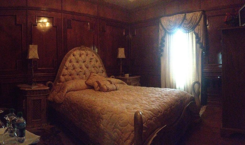 The Hotel Magnolia Фолеи Стая снимка