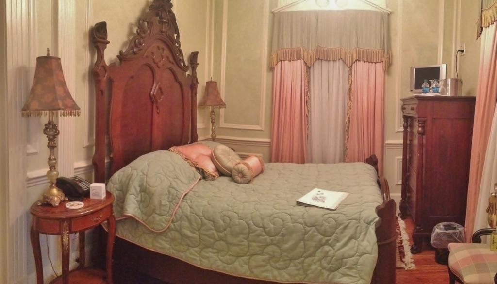 The Hotel Magnolia Фолеи Стая снимка